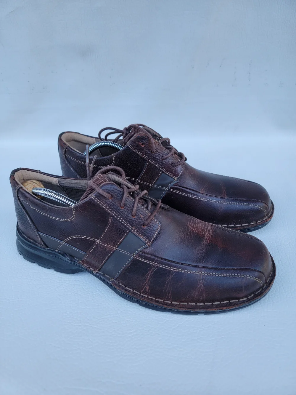Clarks Collection Soft Men's Brown Leather 12 M Shoes Oxfords The shoes show